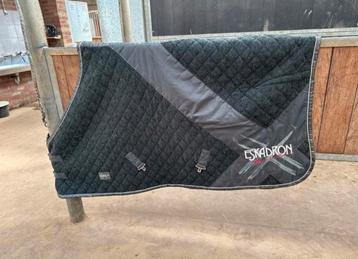 Eskadron quilt acryl deken 125/175cm  beschikbaar voor biedingen