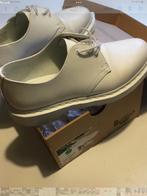 Dr Martens witte schoenen m40, Kleding | Dames, Schoenen, Verzenden, Zo goed als nieuw, Wit