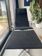 Vitra Herman Miller EA 124/125 Loungefauteuil - Zo goed als, Zwart, Ophalen of Verzenden, Zo goed als nieuw, Bureaustoel