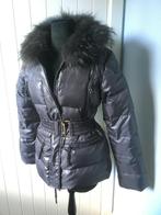 RIZAL donkergrijze warme jas met afneembaar bontje - M, Kleding | Dames, Maat 38/40 (M), Verzenden, Zo goed als nieuw, Rizal