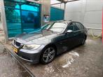 BMW 3-Serie 2.0 I 320 2005 Grijs, Auto's, BMW, 65 €/maand, Achterwielaandrijving, 1995 cc, 1295 kg