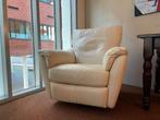 Heerlijke witte leren stoel/fauteuil met uitklap voetsteun, Ophalen, Gebruikt, 75 tot 100 cm, Modern