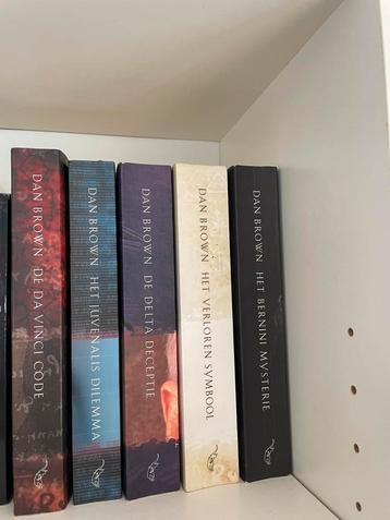 Dan Brown 5 boeken  beschikbaar voor biedingen