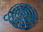 nostalgische petrol blauwe gietijzeren onderzetter, Antiek en Kunst, Ophalen of Verzenden