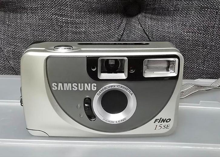 Originele Samsung Fino 15 SE analoge camera, Audio, Tv en Foto, Fotocamera's Analoog, Ophalen of Verzenden