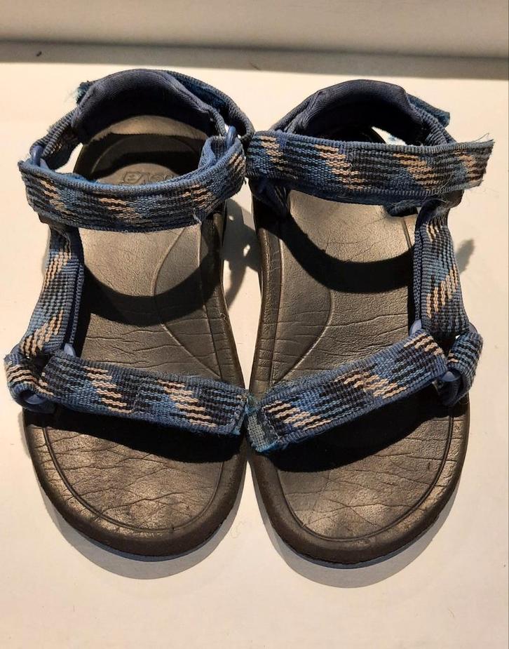 Teva Sandalen Maat 26, Kinderen en Baby's, Kinderkleding | Schoenen en Sokken, Gebruikt, Schoenen, Jongen, Ophalen of Verzenden