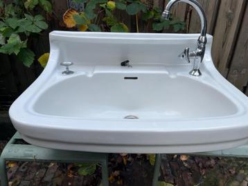 vintage wastafel jaren '30 beschikbaar voor biedingen