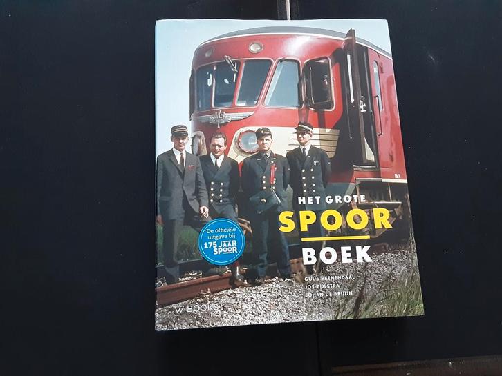 3 TREINBOEKEN voor de treinliefhebber., Boeken, Vervoer en Transport, Zo goed als nieuw, Trein, Ophalen