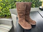 Laarsjes UGGS, Hoge laarzen, UGG, Bruin, Nieuw