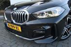 BMW 1-serie 118i High Executive / M pakket/ 18 inch/ NL-auto, 65 €/maand, 136 pk, Gebruikt, Zwart