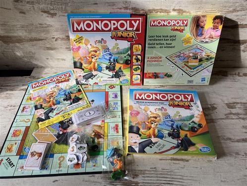Monopoly junior vierkante doos bordspel [s59], Hobby en Vrije tijd, Gezelschapsspellen | Bordspellen, Zo goed als nieuw, Ophalen of Verzenden