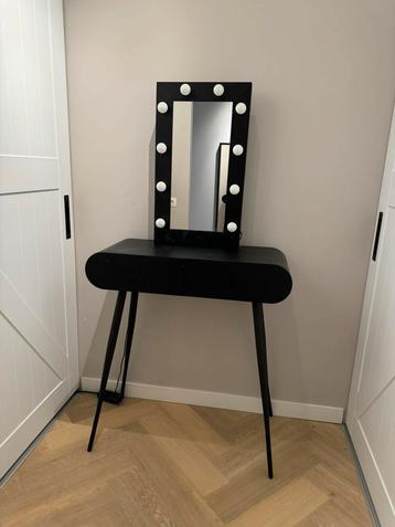 Make up tafel met spiegel