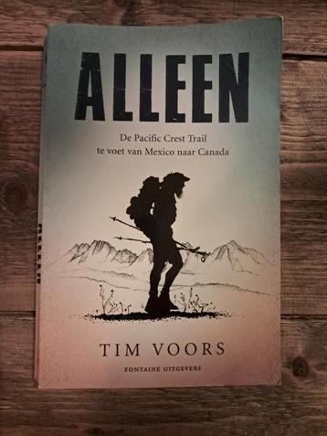 Alleen - Tim Voors - Pacific Crest Trail beschikbaar voor biedingen