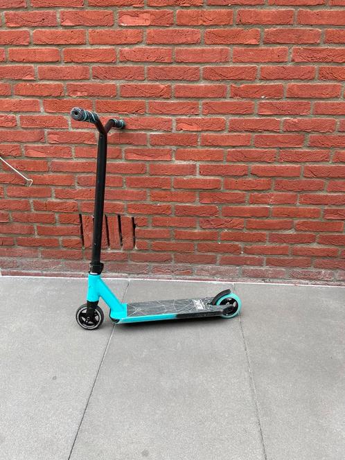 Blunt One S3 Teal Black Stuntstep, Fietsen en Brommers, Steps, Gebruikt, Gewone step, Ophalen of Verzenden