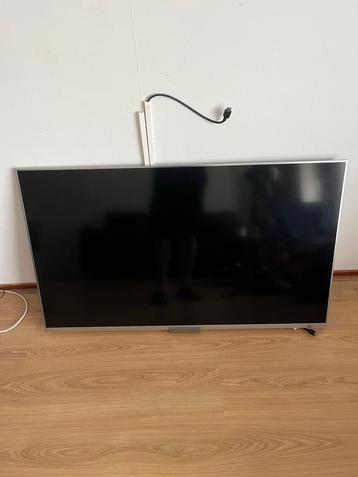 Te koop sony tv 50 inch ( lees de tekst verder) beschikbaar voor biedingen