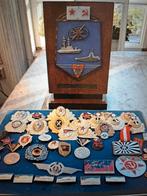 Militaria Sovjet-Unie & Oost-Duitsland + 1 mei badges, Verzamelen, Militaria | Algemeen, Ophalen of Verzenden