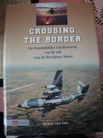 Crossing the border de koninklijke landmacht naar de van de, Boeken, Nieuw, Ophalen of Verzenden, Vliegtuig