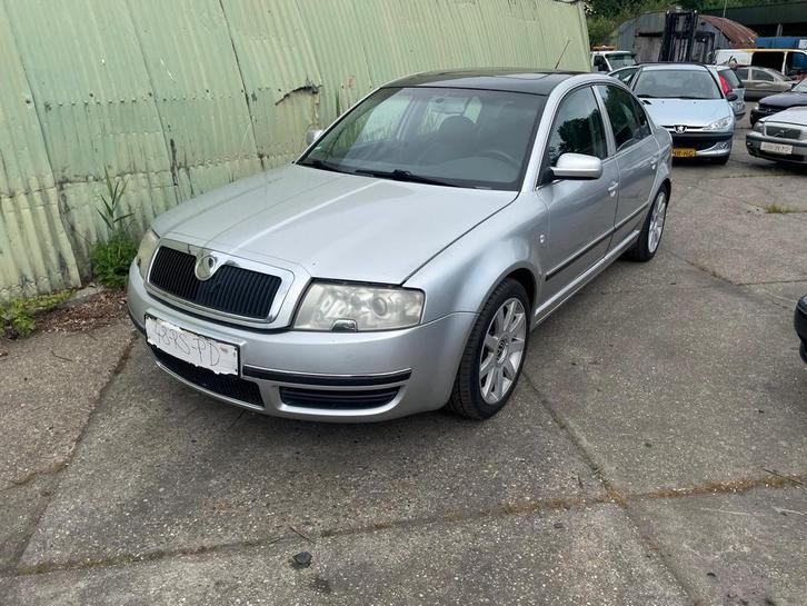 Te koop Skoda Superb in onderdelen, Auto-onderdelen, Overige Auto-onderdelen, Skoda, Gebruikt, Ophalen of Verzenden