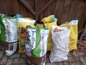 Aanmaakhout  beschikbaar voor biedingen