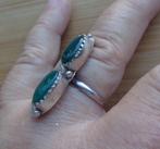 zilveren Navajo ring met groene stenen [039], Sieraden, Tassen en Uiterlijk, 18 tot 19, Verzenden, Zo goed als nieuw, Met edelsteen