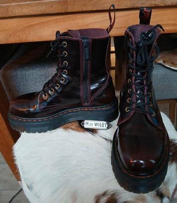 Dr. Martens Jadon 40 - Arcadia leer cherry red bordeaux rood beschikbaar voor biedingen