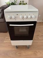 Etna electrisch fornuis met oven, Witgoed en Apparatuur, Fornuizen, Minder dan 85 cm, Zo goed als nieuw, Elektrisch, 4 kookzones