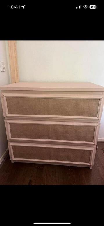 Gratis Malm lade kast beschikbaar voor biedingen