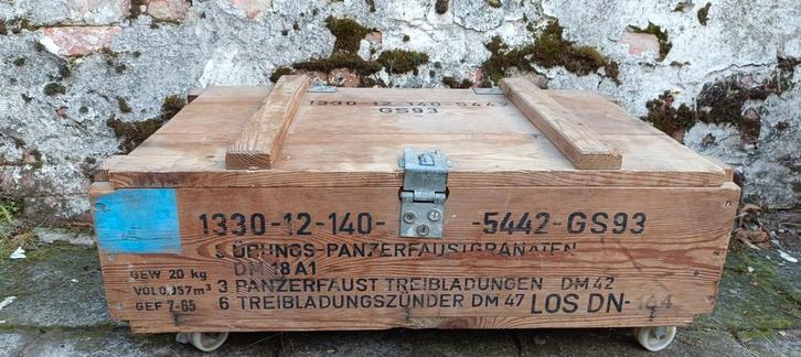 Mega Unieke Orginele Duitse Munitie kist (Leeg natuurlijk), Verzamelen, Militaria | Tweede Wereldoorlog, Landmacht, Kist of Geocache