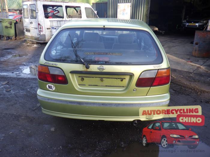 Achterlicht rechts van een Nissan Almera, Auto-onderdelen, Ophalen, Gebruikt, -, -