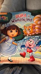 Dora in wonderland, Ophalen of Verzenden, Gelezen