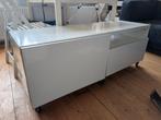 TV kastje op wieltjes, Ophalen, Gebruikt, 100 tot 150 cm, IKEA