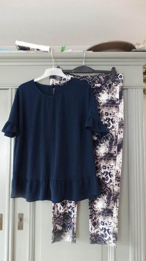 2-dlg. set: legging + blousje, maat L, kleur blauw, Kleding | Dames, Leggings, Maillots en Panty's, Zo goed als nieuw, Legging