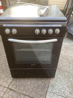 Fornuis met oven, Witgoed en Apparatuur, Fornuizen, Ophalen, Gebruikt, 4 kookzones, Gas