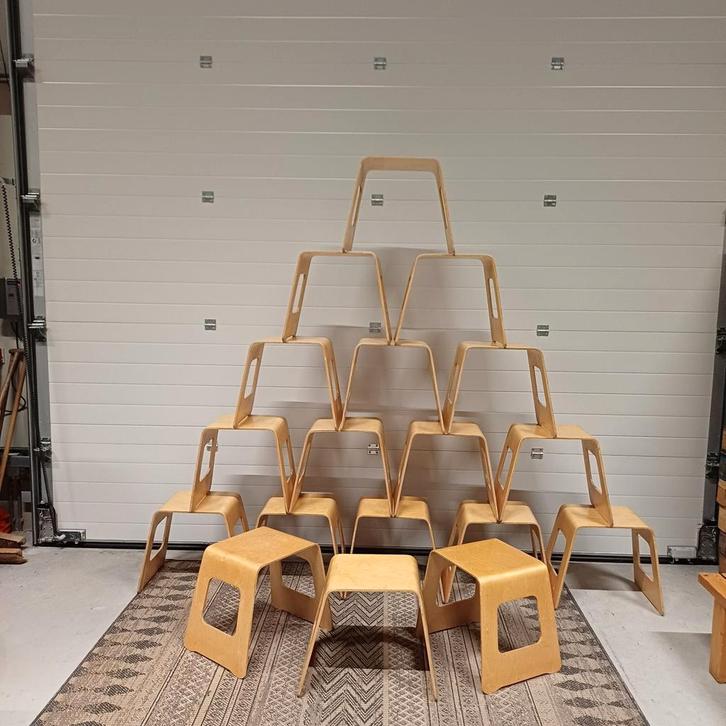 18 x vintage design krukken ikea krukjes bijzettafeltjes, Huis en Inrichting, Krukjes, Gebruikt, Hout, Ophalen