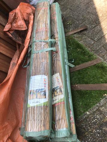 Bamboorollen 5x 5 meter en 180cm hoog beschikbaar voor biedingen