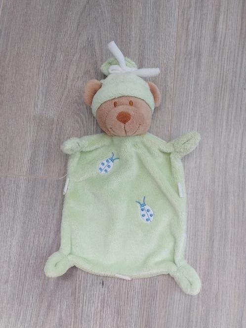 Knuffel knuffeldoekje nicotoy beer groen K9807, Kinderen en Baby's, Speelgoed | Knuffels en Pluche, Zo goed als nieuw, Beer, Ophalen of Verzenden