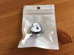 Pin. Poes met koffie. Nieuw., Verzamelen, Speldjes, Pins en Buttons, Ophalen of Verzenden, Nieuw, Dier of Natuur, Speldje of Pin