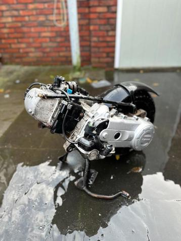 Piaggio zip E4 blok 4takt beschikbaar voor biedingen