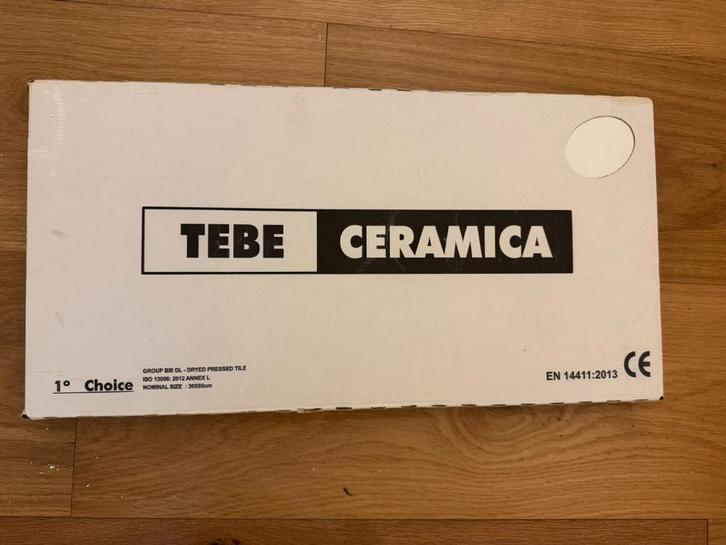 Tegel Tebe Mat Wit RTT, 30x60 (zes dozen - 36 tegels), Doe-het-zelf en Verbouw, Tegels, Nieuw, Wandtegels, Keramiek, 40 tot 60 cm