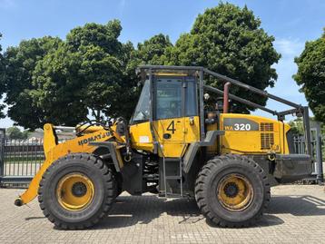 KOMATSU WA320-5 beschikbaar voor biedingen