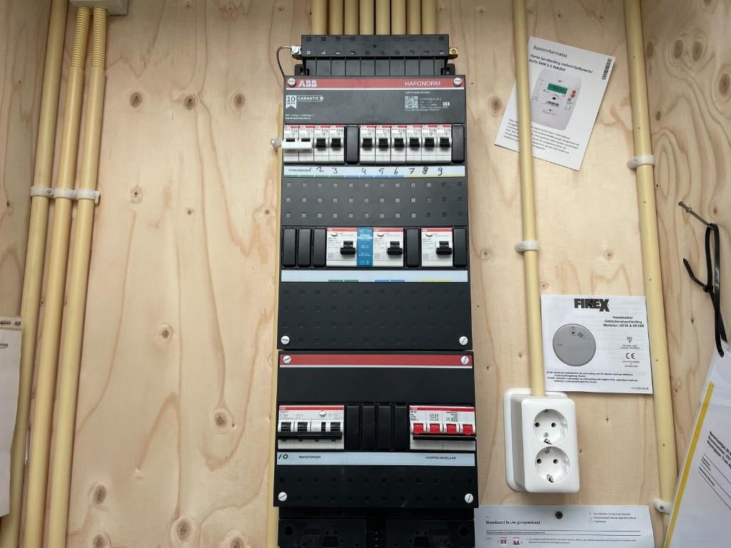 Elektricien | Nieuwbouw, Renovatie, Storing, Keuken, Meterka, 24-uursservice