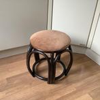 Vintage Manou  Rotan Krukje., Huis en Inrichting, Krukjes, Ophalen of Verzenden, Gebruikt, Hout