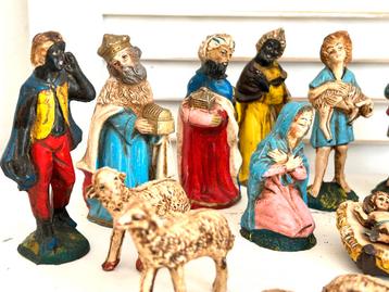 Vintage Italiaanse kerststal beeldjes 18 stuks beschikbaar voor biedingen