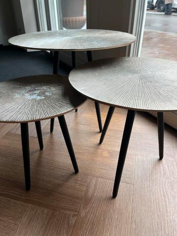 Richmond Interiors Bijzettafeltjes - Set van 3 beschikbaar voor biedingen