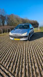 Peugeot 206 1.4 5D 1999 Grijs, Auto's, 15 km/l, 925 kg, Zilver of Grijs, Hatchback