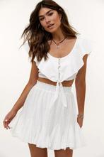 008 - Witte Crop top van Loavies, Maat 38/40 (M), Wit, Nieuw, Ophalen of Verzenden
