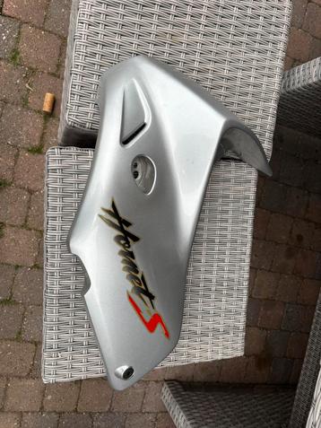 Linker voor kuip Hornet S  beschikbaar voor biedingen