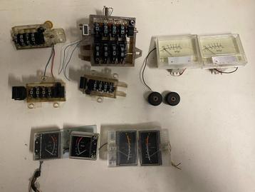 Diverse onderdelen Philips/Aristona spoelendeck/bandrecorder beschikbaar voor biedingen