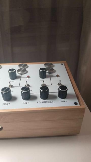 Neutral labs Elmyra drone synth beschikbaar voor biedingen