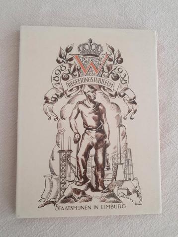 Tegel staatsmijnen in Limburg Wilhelmina 1898 -1938 sphinx

 beschikbaar voor biedingen
